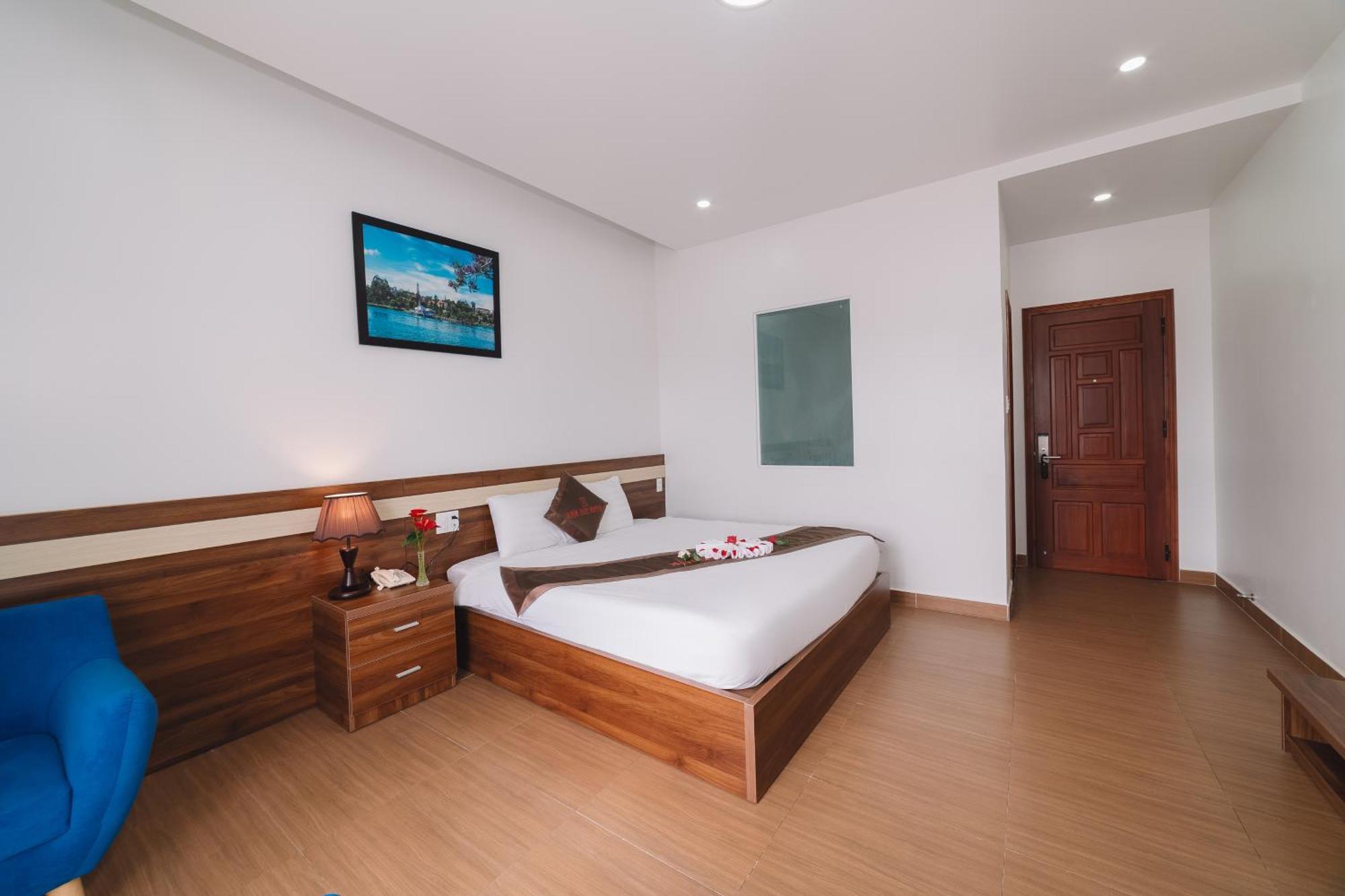 Anh Duc Hotel Da Lat City Extérieur photo