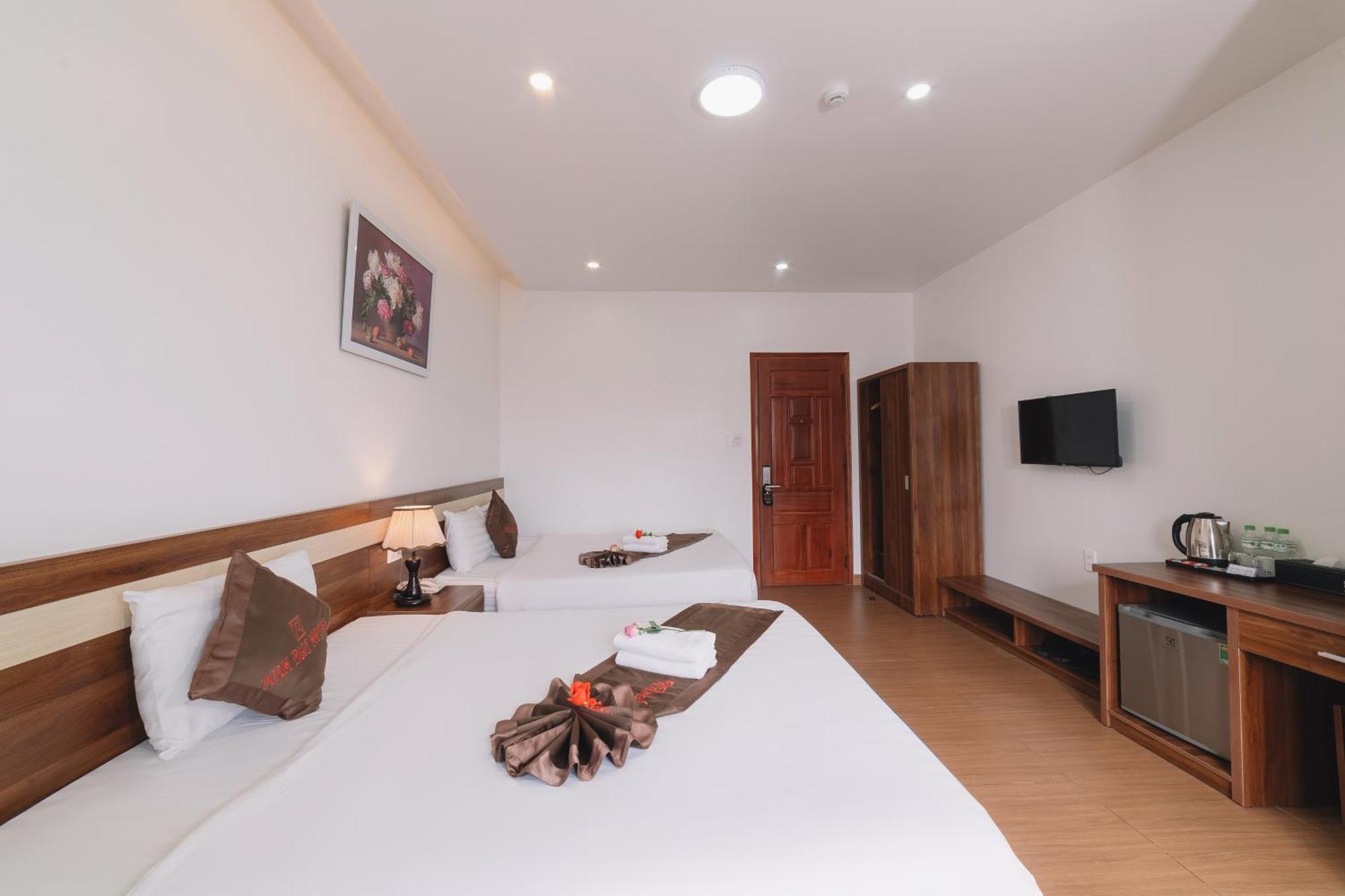 Anh Duc Hotel Da Lat City Extérieur photo