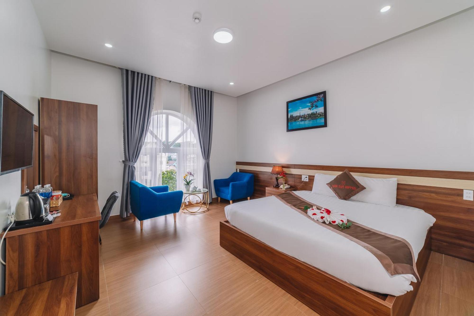 Anh Duc Hotel Da Lat City Extérieur photo