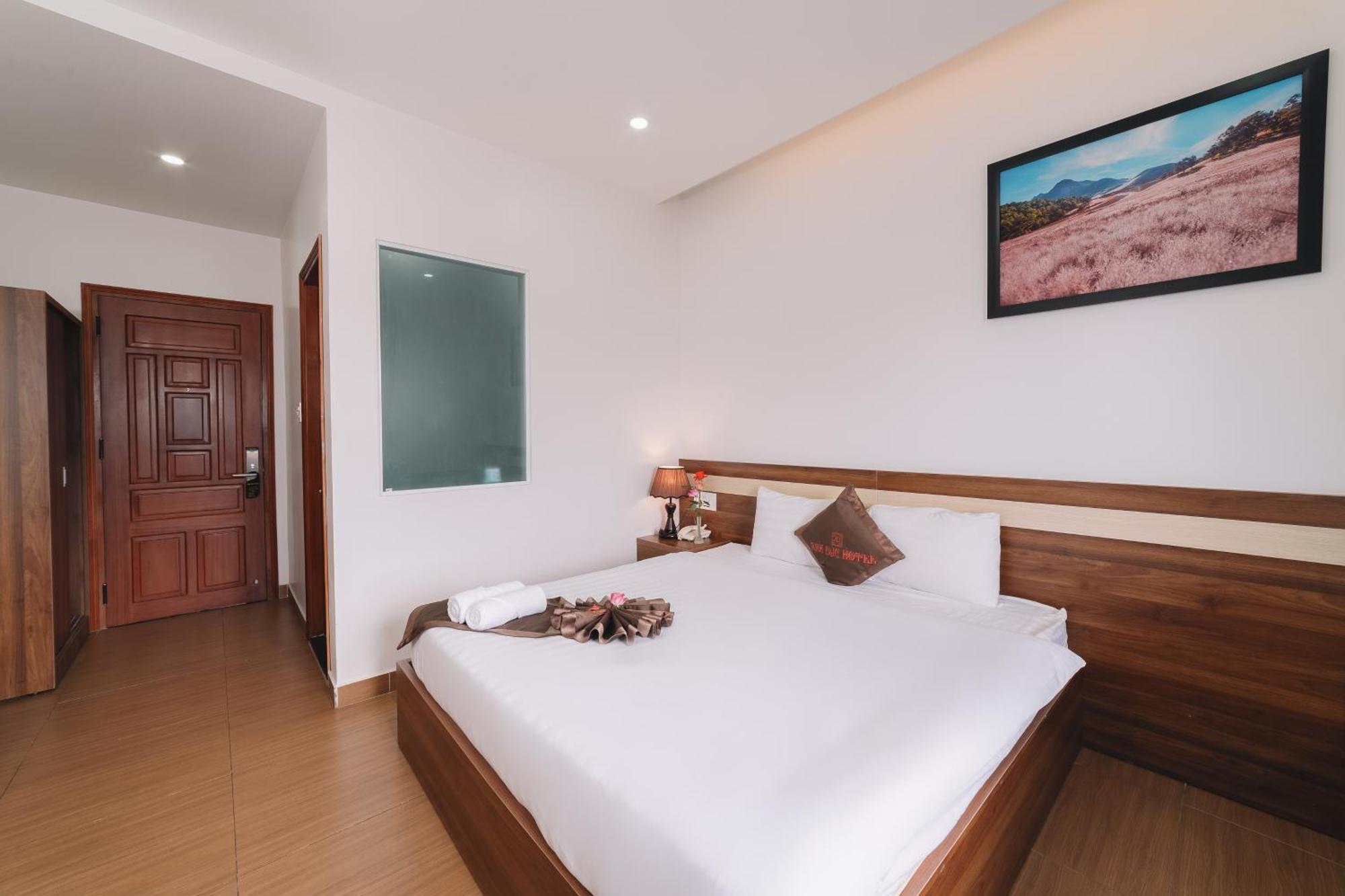 Anh Duc Hotel Da Lat City Extérieur photo