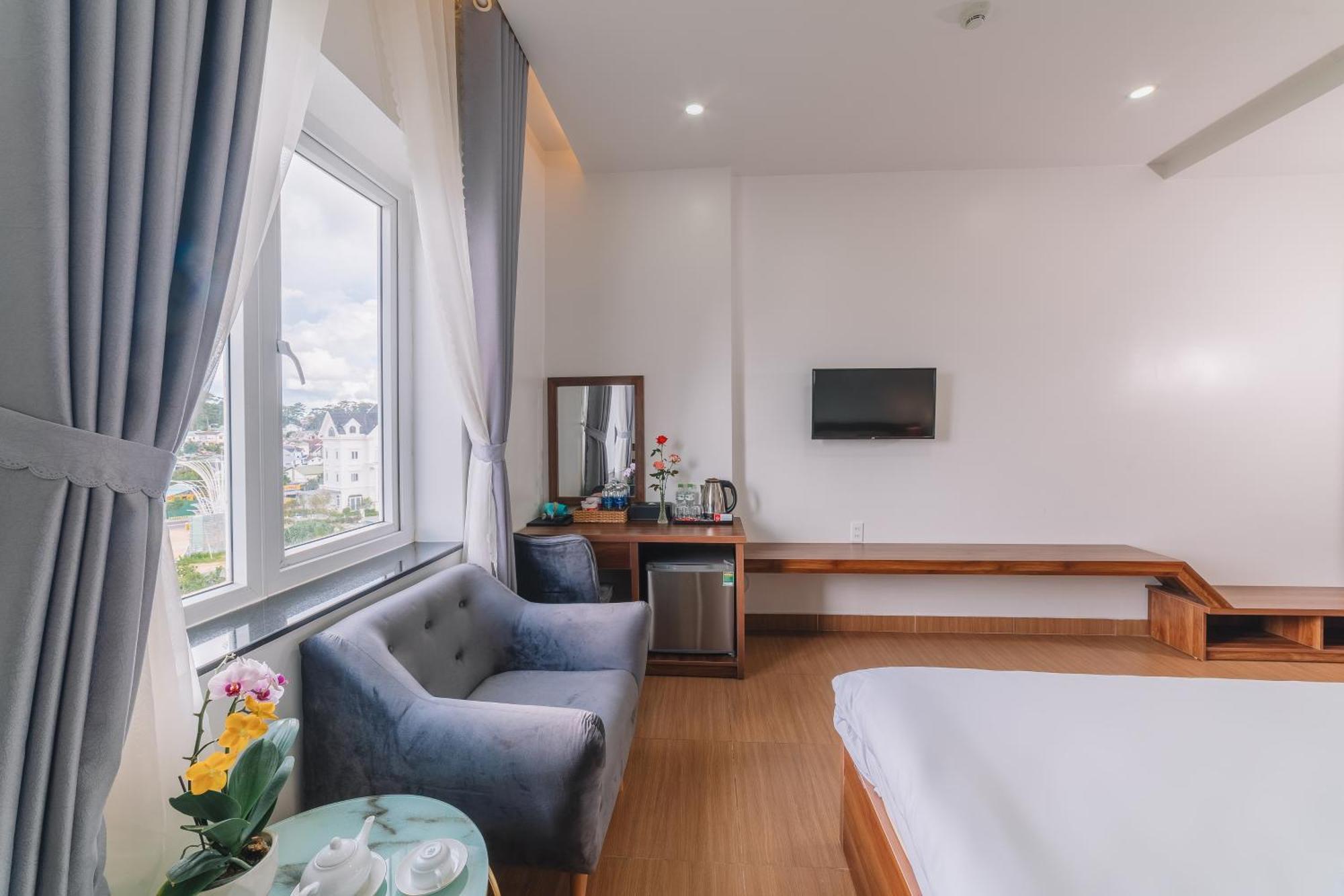 Anh Duc Hotel Da Lat City Extérieur photo