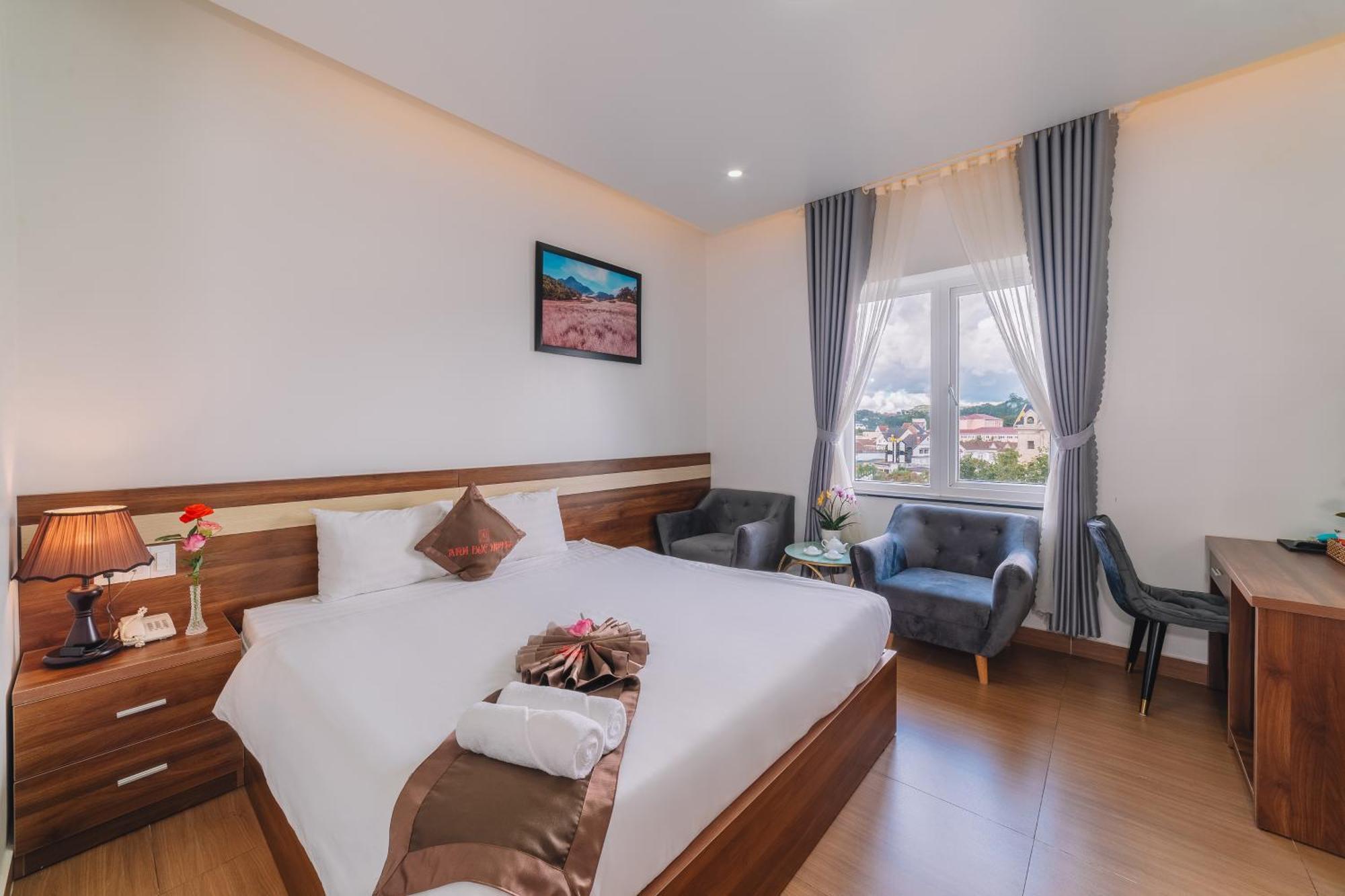 Anh Duc Hotel Da Lat City Extérieur photo